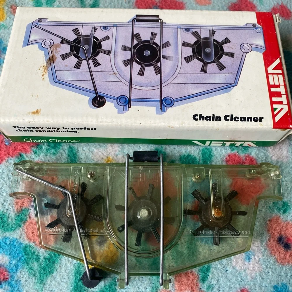 Vetta Chain Cleaner - Picture 1 of 3